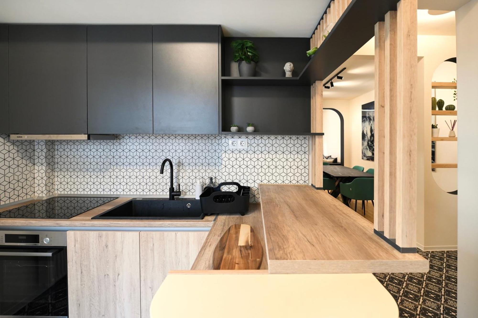 Apartament Life #unique In Heart